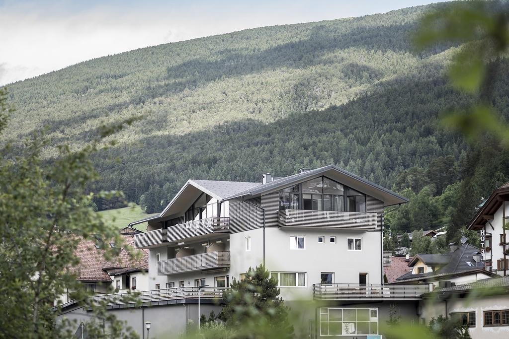 Residence Hotel Fever Ortisei Luaran gambar
